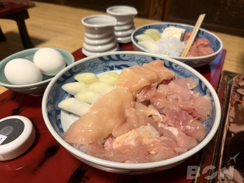 ぼたん 備長炭の炭火 鍋の準備