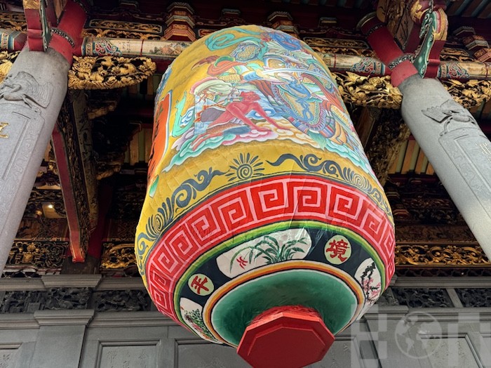 龍山寺 参拝の様子