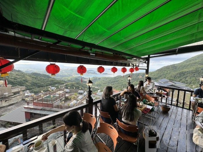 九份 お茶屋の店内からの眺望