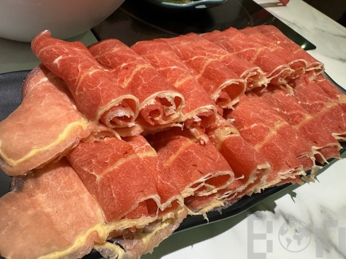 海食潮 たっぷりのお肉と野菜の具材