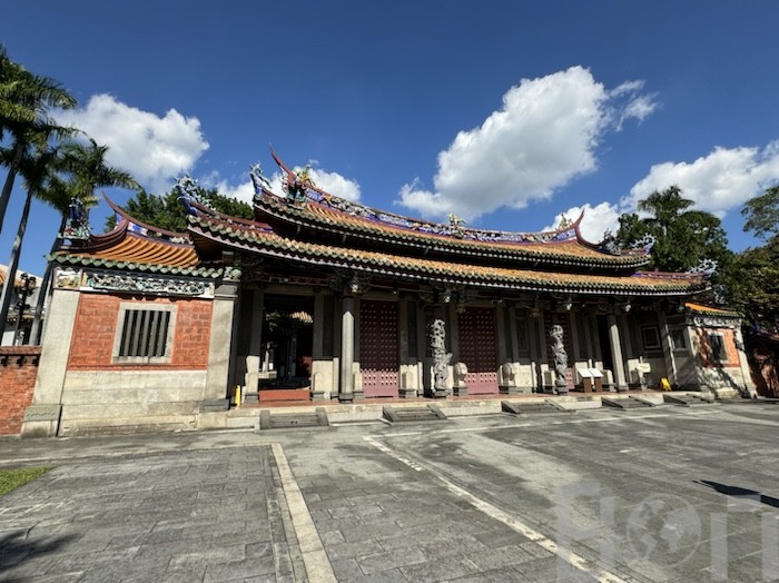 台北孔子廟 池の鯉