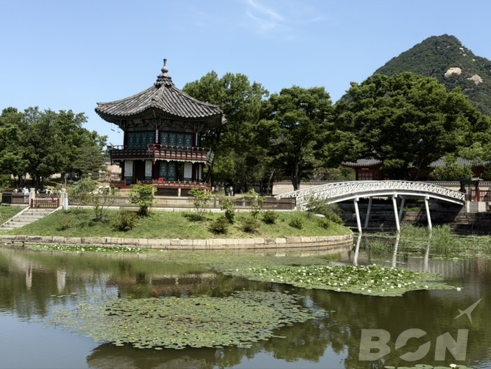 景福宮 勤政殿 周辺の広場と石畳