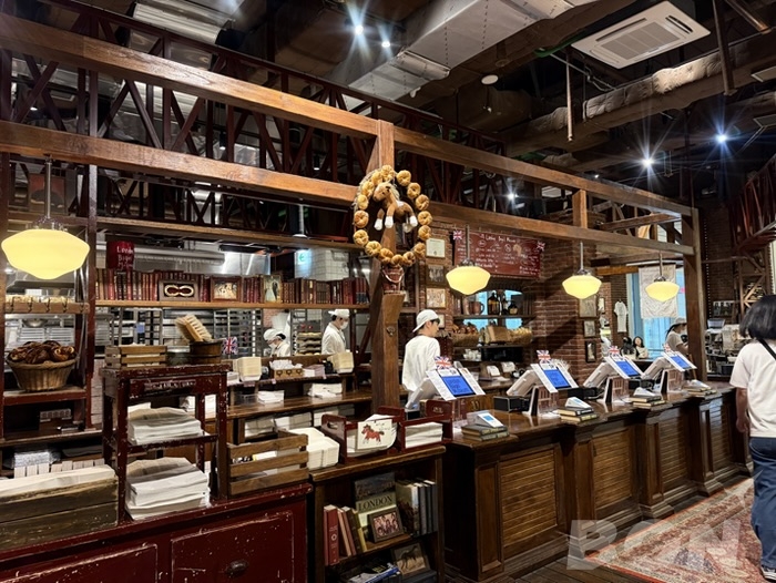 ロンドンベーグルミュージアム スターフィールド水原店 外観